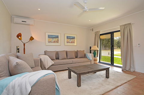 JE Guesthouse, Central To All The Hunter Valley Has To Offer - Hotel Gold Coast 1
