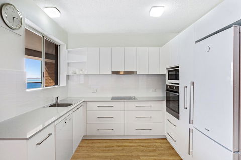 Victoria Parade, Kiah, Unit 10, 53 - Hotel Gold Coast 5