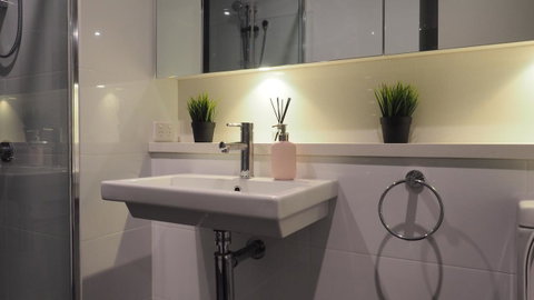 Sky Garden Olympic Park - Hotel Gold Coast 36