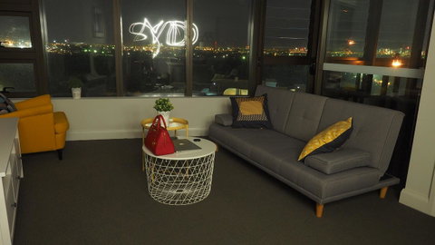 Sky Garden Olympic Park - Hotel Gold Coast 11