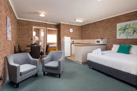 Book Corowa Accommodation Vacations Hotel Gold Coast Hotel Gold Coast
