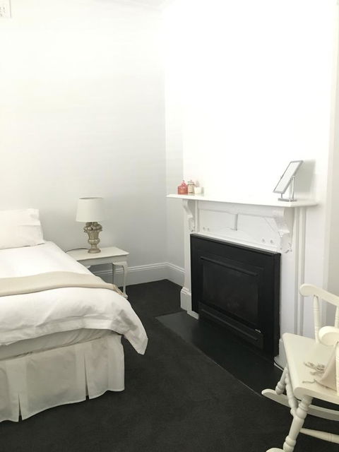 99 Hill Street Apartments - Hotel Gold Coast 3