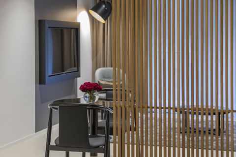 SKYE Suites Sydney - Hotel Gold Coast 28