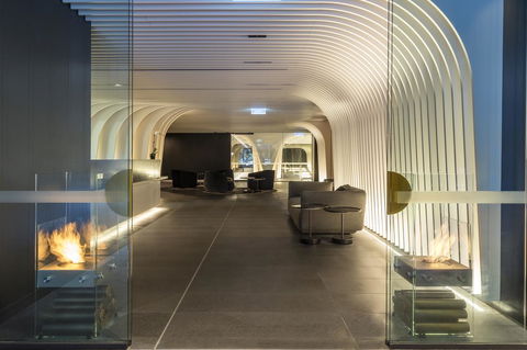 SKYE Suites Sydney - Hotel Gold Coast 3