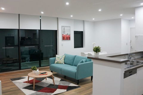 Specious Apartment With 2 Large Bedrooms - Hotel Gold Coast 9