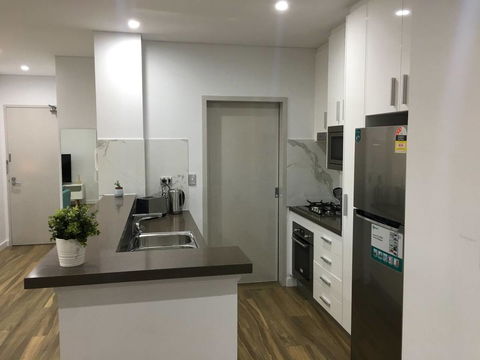 Specious Apartment With 2 Large Bedrooms - Hotel Gold Coast 3