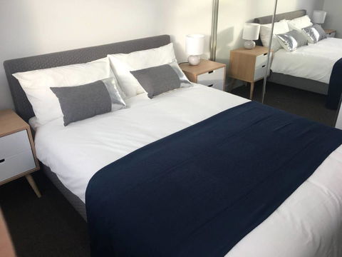 Specious Apartment With 2 Large Bedrooms - Hotel Gold Coast 2