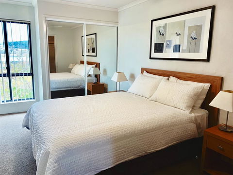 Seachange 3 - Hotel Gold Coast 5