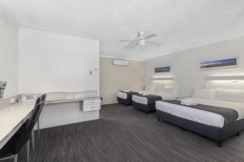 Coastal Bay Motel - Hotel Gold Coast 11