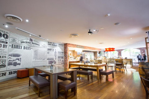 Furama Darling Harbour - Hotel Gold Coast 16