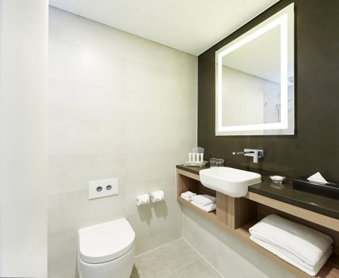 Furama Darling Harbour - Hotel Gold Coast 23