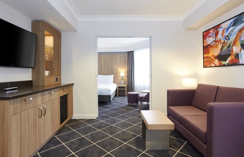 Furama Darling Harbour - Hotel Gold Coast 25
