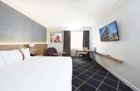 Furama Darling Harbour - Hotel Gold Coast 28