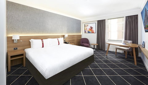 Furama Darling Harbour - Hotel Gold Coast 1