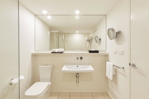 Furama Darling Harbour - Hotel Gold Coast 34
