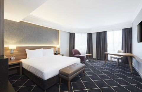 Furama Darling Harbour - Hotel Gold Coast 21