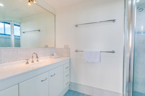 Pacific Towers Beach Resort - Hotel Gold Coast 36