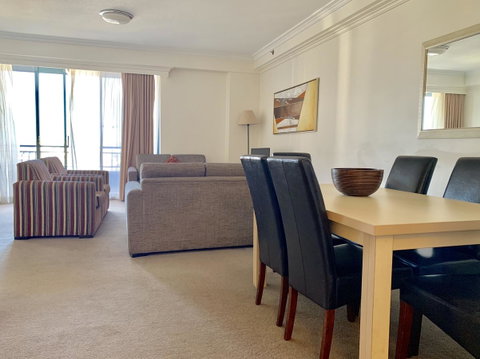 Castle Serviced Apartments - Hotel Gold Coast 3