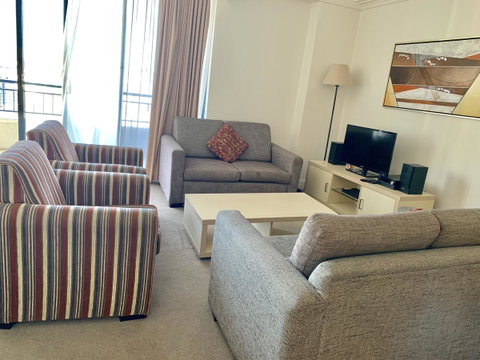 Castle Serviced Apartments - Hotel Gold Coast 6