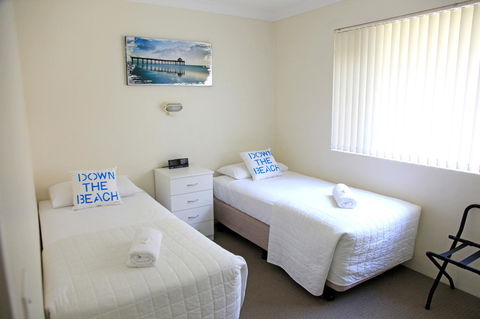 Beach House Holiday Apartments - Hotel Gold Coast 24