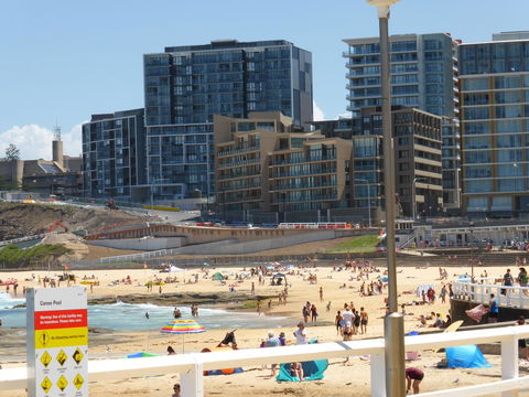 Arena Luxury Beachfront Apartment - Hotel Gold Coast 13