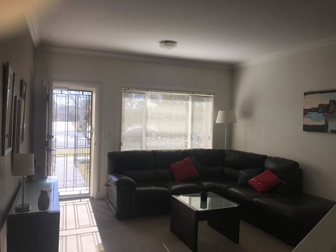 Travers Street Apartment - Hotel Gold Coast 5