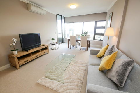 Olympic Park Sunshine 2 Bedrooms Apts With Private Parking - Hotel Gold Coast 13