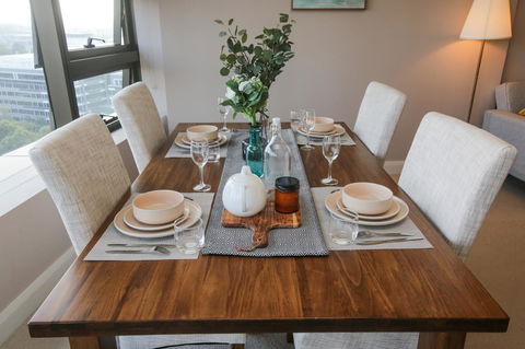 Olympic Park Sunshine 2 Bedrooms Apts With Private Parking - Hotel Gold Coast 11