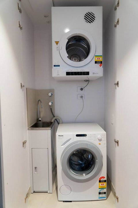Two Bedroom Darling Harbour Apt Chinatown CBD UTS - Hotel Gold Coast 15