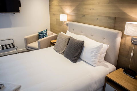 Crown Hotel Surry Hills - Hotel Gold Coast 21