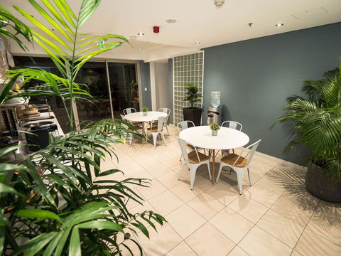 Crown Hotel Surry Hills - Hotel Gold Coast 5