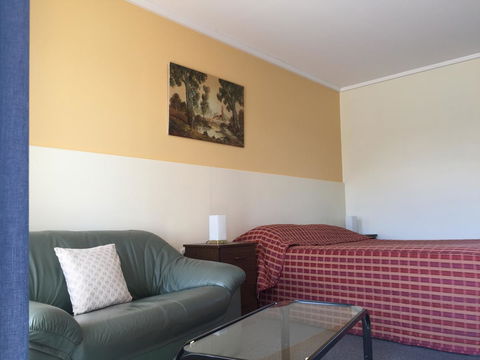 Deniliquin Motel - Hotel Gold Coast 15