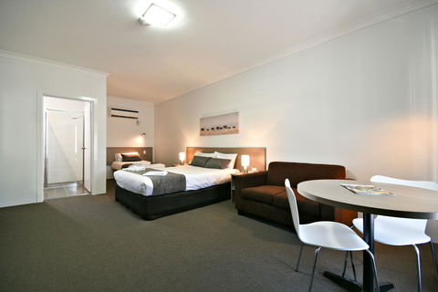 The Aberdeen Motel - Hotel Gold Coast 6