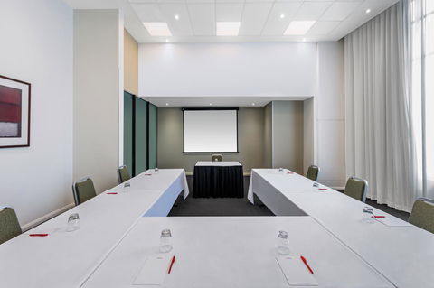 Adina Apartment Hotel Sydney Central - Hotel Gold Coast 13