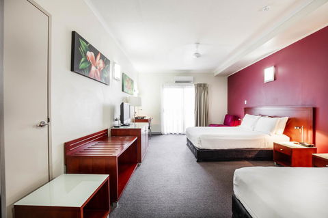 Novotel Darwin Airport - Hotel Gold Coast 23