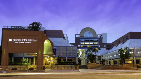 DoubleTree By Hilton Esplanade Darwin - Hotel Gold Coast 9