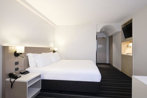 DoubleTree By Hilton Esplanade Darwin - Hotel Gold Coast 10