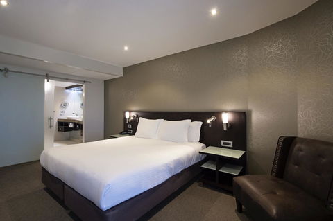 Hilton Darwin - Hotel Gold Coast 30