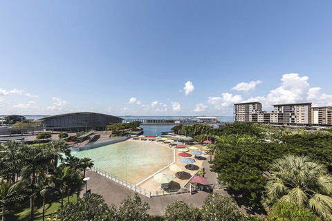 Vibe Hotel Darwin Waterfront - Hotel Gold Coast 1