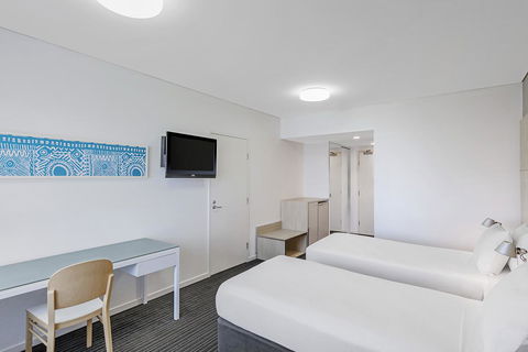Vibe Hotel Darwin Waterfront - Hotel Gold Coast 21
