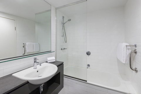 Vibe Hotel Darwin Waterfront - Hotel Gold Coast 23