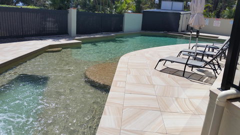 Nelson Bay Breeze - Hotel Gold Coast 3