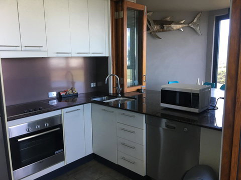 Lennox Holiday Apartments - Hotel Gold Coast 12