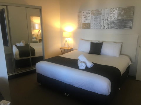 Lennox Holiday Apartments - Hotel Gold Coast 16