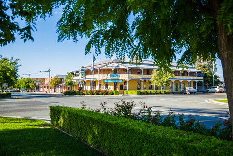 Boorowa Hotel - Hotel Gold Coast 0