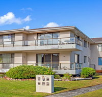Boulevarde 2 - Pebbly Beach - Hotel Gold Coast