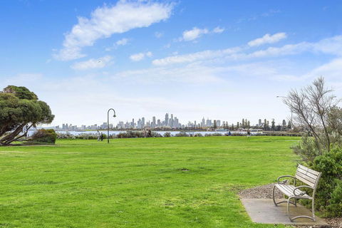BOUTIQUE STAYS - Brighton By Sea - Hotel Gold Coast 2
