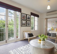 Boutique Stays - Wellington Mews Apartment in East Melbourne - Hotel Gold Coast