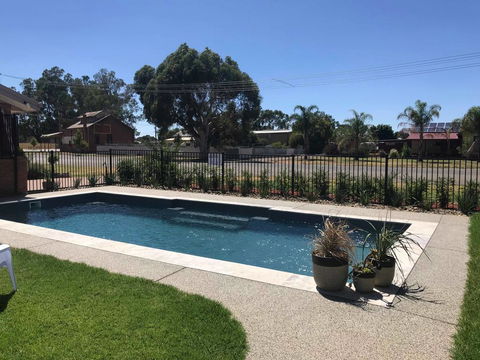 Bridge Motor Inn Tocumwal - Hotel Gold Coast 2