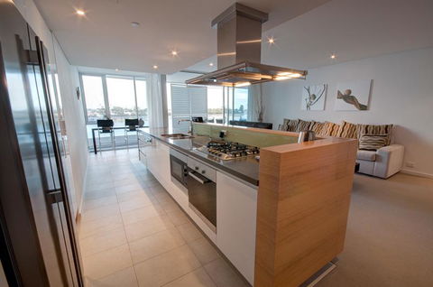 Bridgepoint 502 - Hotel Gold Coast 1